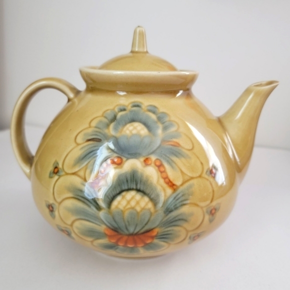 *RARE* Vintage 1970s Handpainted Glazed Tea Pot - Picture 2 of 6